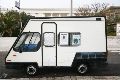 Μέσα σ' όλα να και ένα mini camper!